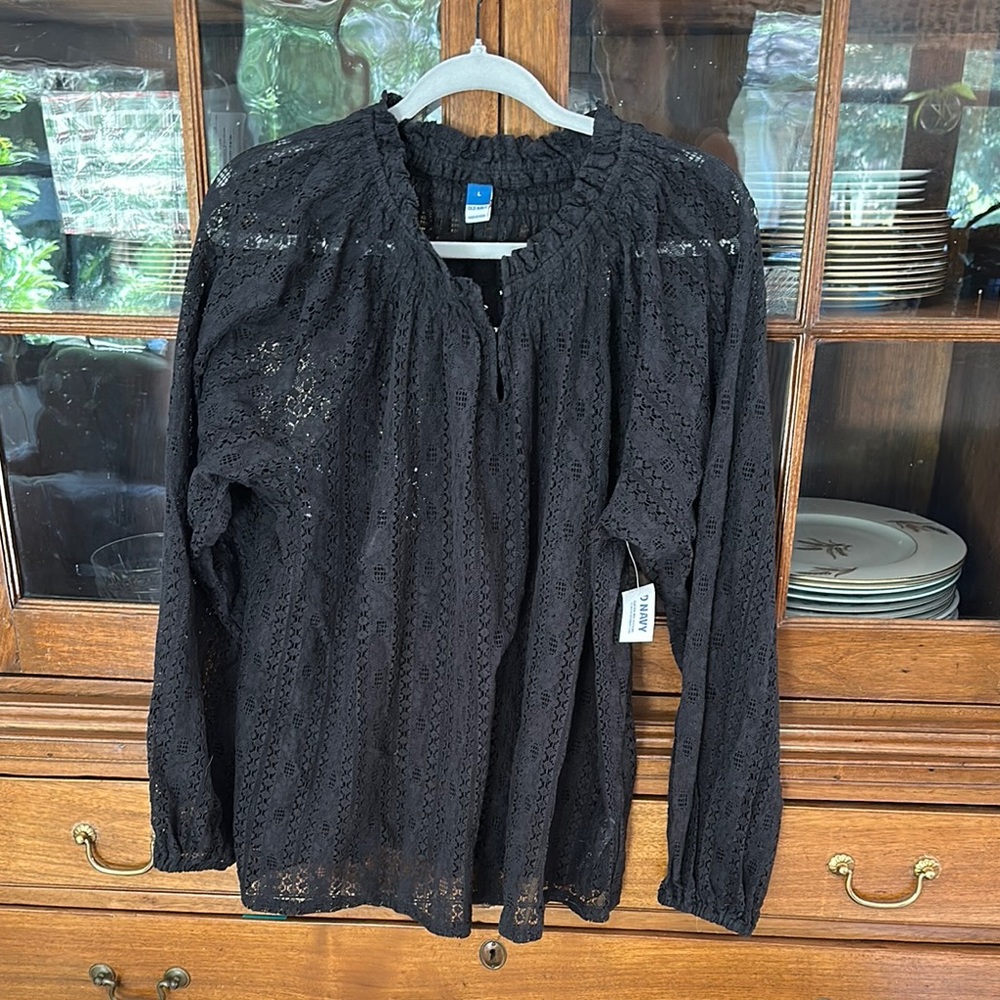 Old Navy Black Lace Long Sleeve Blouse NWT Size L